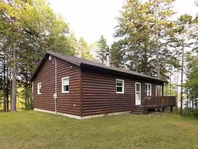 65 Eagle Rock Drive, Franey Corner, NS, B0R 1H0 house for sa.