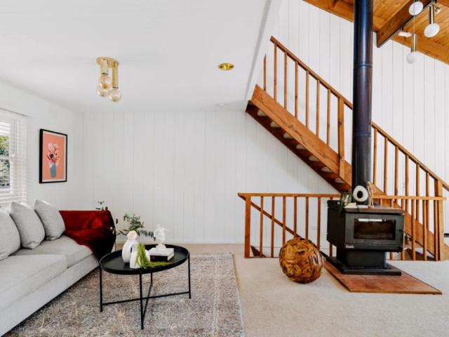 65 Gladstone Rd, Briar Hill, Melbourne