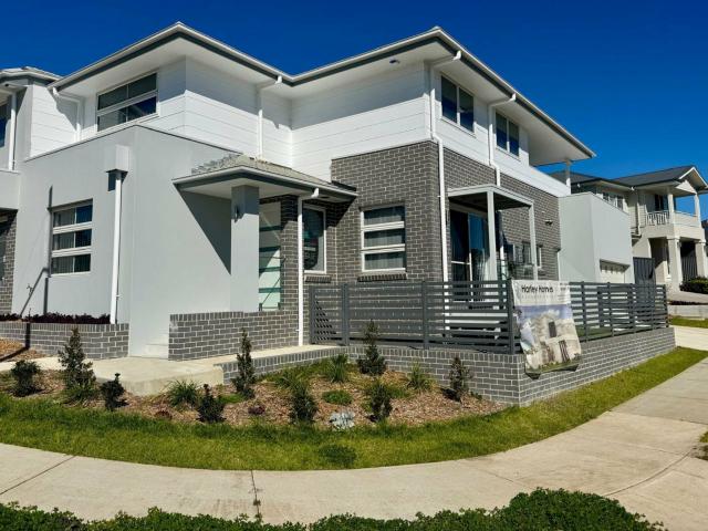 65 gunyah drive, glenmore park nsw for rent lj hooker
