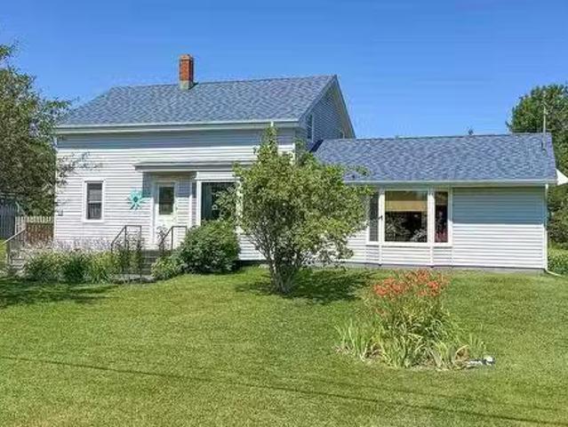 65 Gulf View Crescent, North Rustico, PE, C0A 1N0 house for.