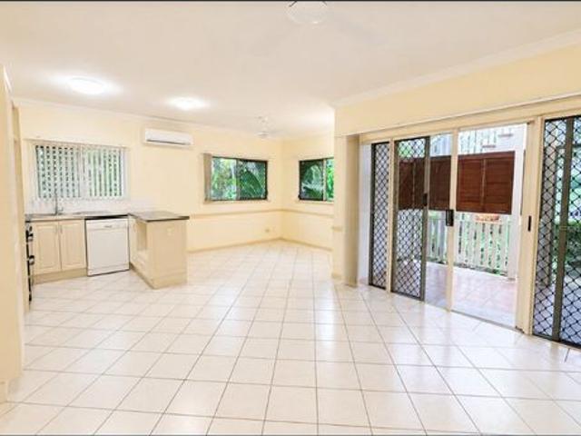 6/5 Lily Street Cairns North