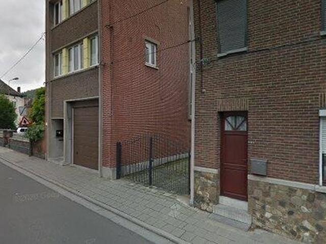65 m2 apartment for rent in Charleroi