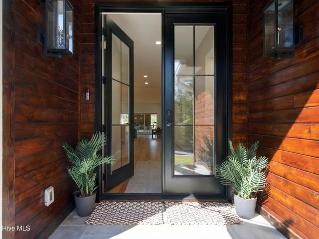 65 Mcqueen Road