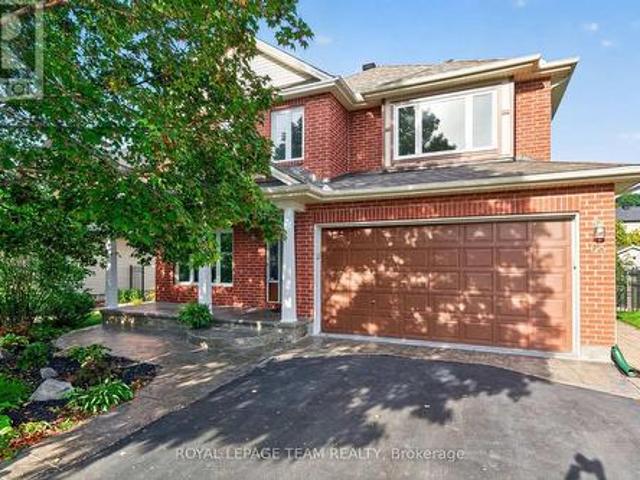 65 Osprey Crescent, Ottawa, ON, K2M 2Z8 house for sale | Listing ID X14034 | Royal LePage