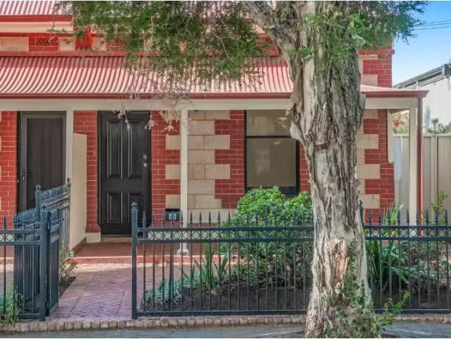 65 Porter Street, Parkside House for rent Listed by Jessica M.