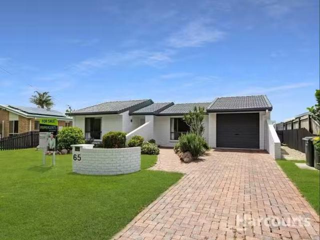 65 Pulgul Street, URANGAN, QLD 4655 House for Rent