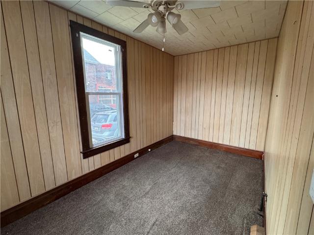 65 S Race St