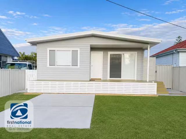 65a Piriwal Street, Blacksmiths House for rent Listed by Indi.