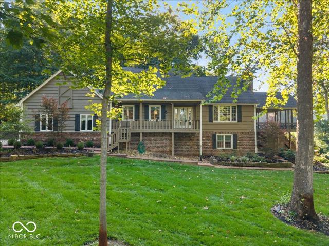 6605 Lake Forest Drive