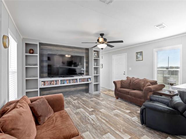 6608 County Road 551