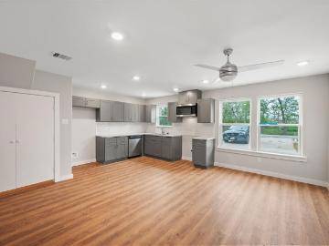 6609 Bacher St, Houston, TX 77028 | MLS #80172