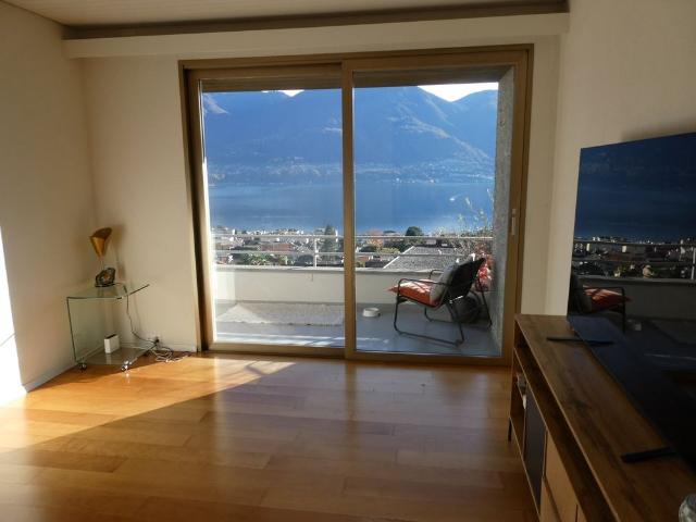 6600, Locarno