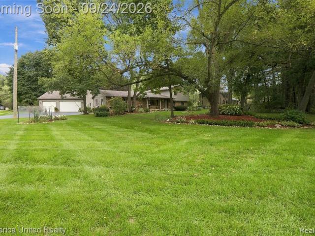 6601 Hemlock Court