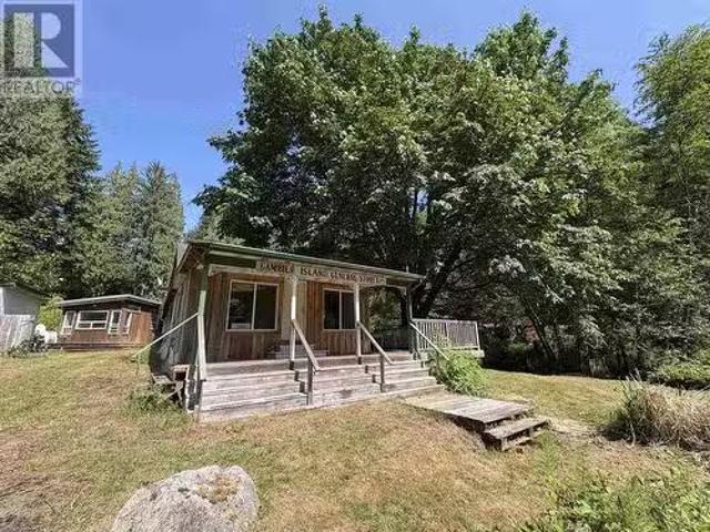 660 Andy'S Bay Road, Gambier Island, BC, V0N 1V0 commercial.