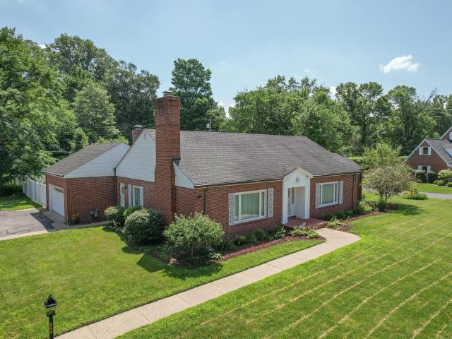 660 East Drive