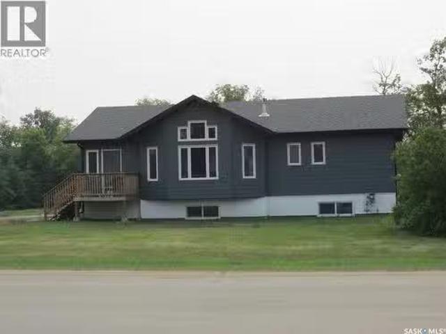 660 Park Road, Zenon Park, SK, S0E 1W0 house for sale Listi.