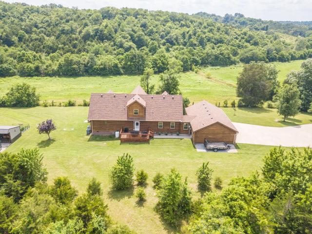 660 Parsons Lane