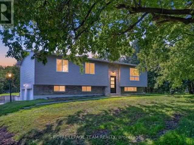 6614 Parkway Road, Ottawa, ON, K4P 1E5 house for sale | Listing ID X13827 | Royal LePage