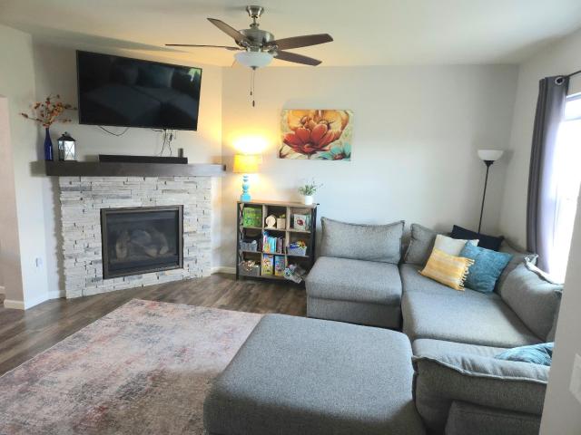 6614 Wolf Hollow Road