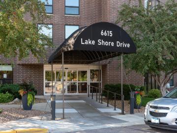 6615 Lake Shore Dr S, Unit 705, Richfield, MN 55423 | MLS #7042