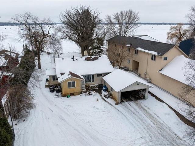 6617 N Shore Trl N, Forest Lake, MN 55025