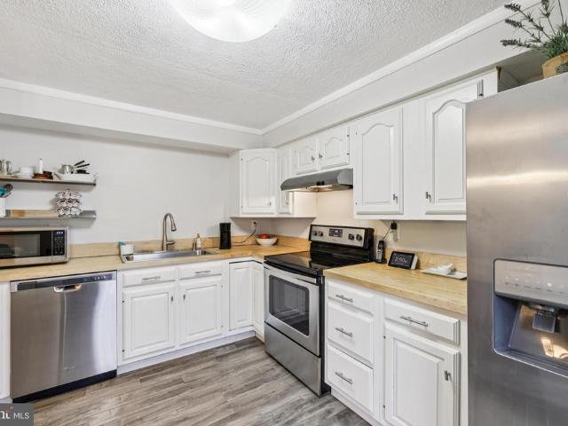 6613 Haydown Court