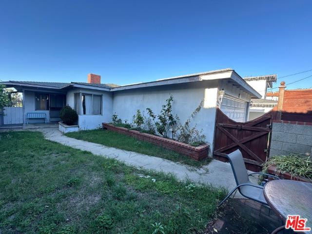 661 19th St, Manhattan Beach, CA 90266 | MLS #26661