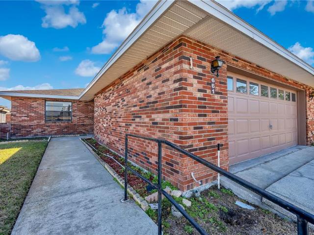 661 Lake Carolyn Cir, Lakeland, FL 33813 | MLS #O6415