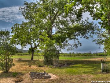6623 Ranch Rd 1120