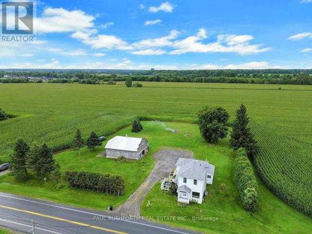 662 Lacroix Road, Clarence Rockland, ON, K0A 2A0 house for sale | Listing ID X13735 | Royal LePage