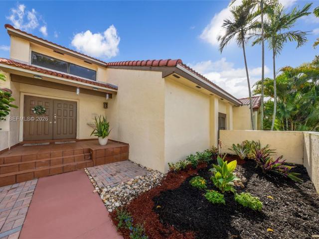 6637 NW 181st Ln, Unit 6637, Hialeah, FL 33015 | MLS #A11982