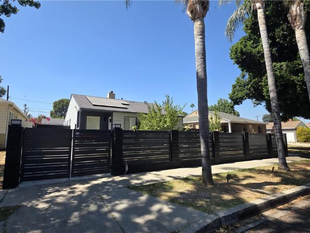 6637 Capps Ave, Reseda, CA 91335 | MLS #BB26147