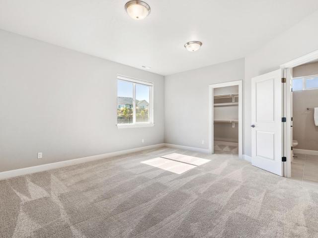6631 Collins Rd, West Richland, US, WA