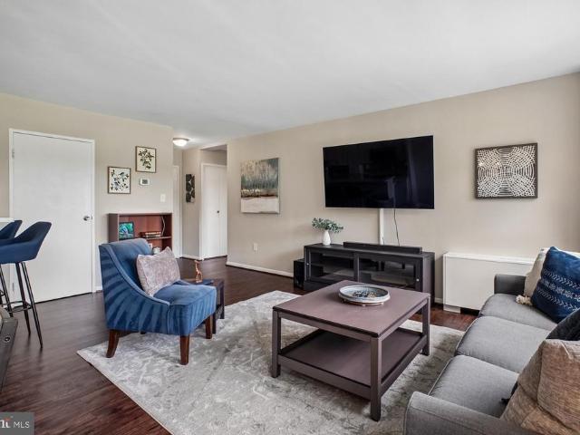 6631 Wakefield Drive # 212