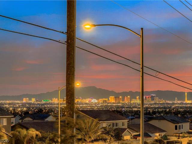 6633 Lucky Boy Dr, Las Vegas, NV 89110 | MLS #2775