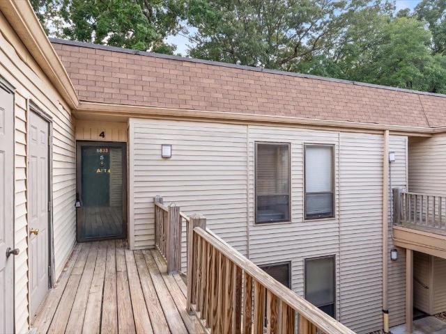 6633 s poplar woods cir