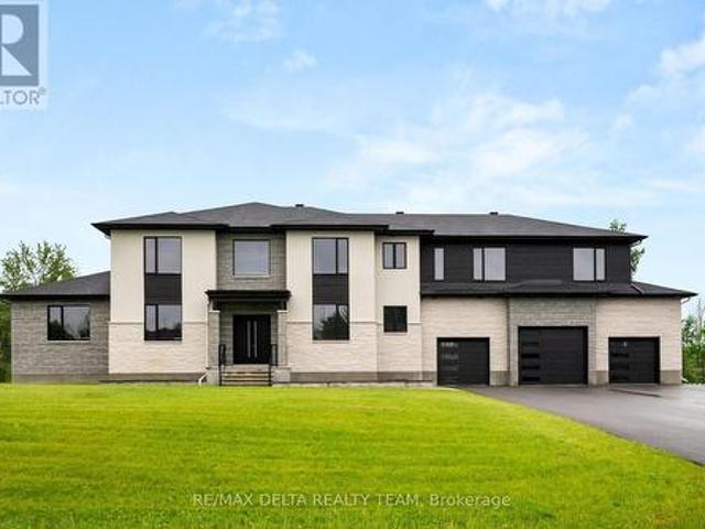 663 Ballycastle Crescent, Ottawa, ON, K1X 0A3 house for sale | Listing ID X12948 | Royal LePage