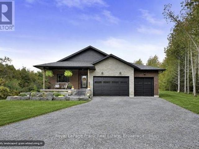 663 Ford Crescent, Cavan Monaghan Cavan Twp, ON, L0A 1C0 Luxury House for sale | Listing ID X13855 | Royal LePage Carriage Trade Luxury Properties