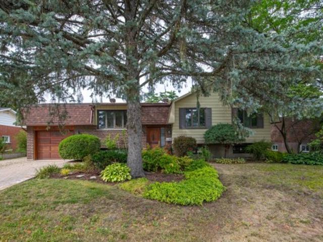 663 Rue De Magellan, Boucherville, QC, J4B 5R7 house for sale | Listing ID 23363 | Royal LePage
