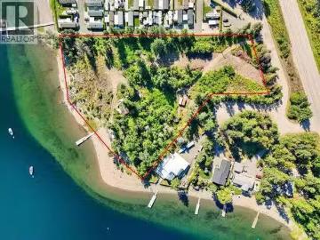 663 Waverly Park Frontage Road, Sorrento, BC, V0E 2W1 vacant.