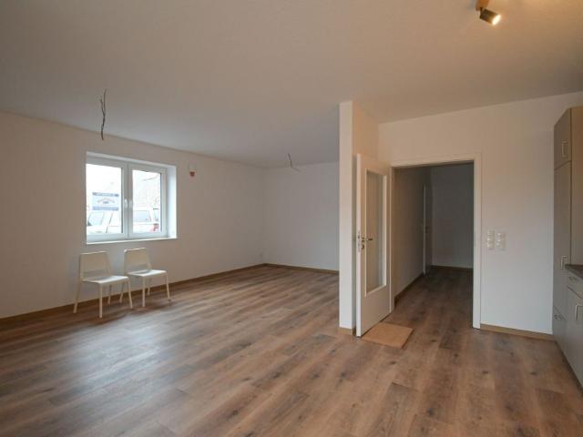 6644 NEUBAU! Moderne Zwei Zimmer Erdgeschosswohnung mit Einbauküche in zentraler Lage
