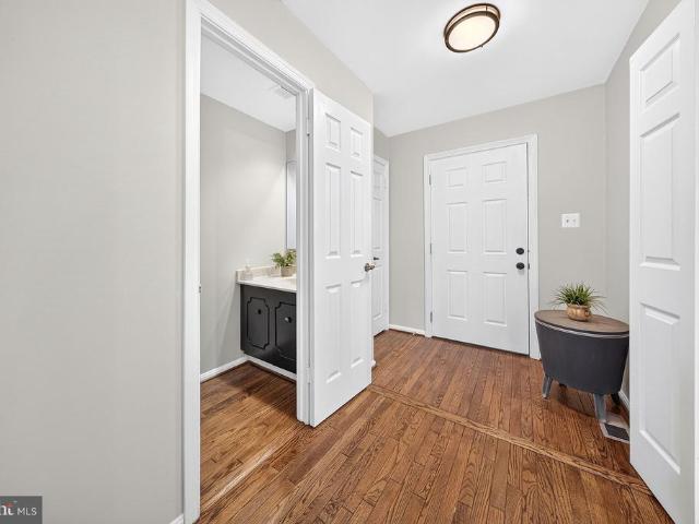 6643 Green Ash Drive