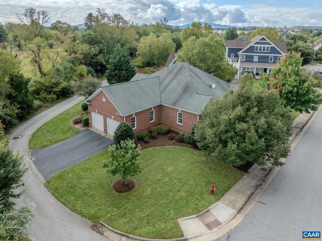 664 haden ln