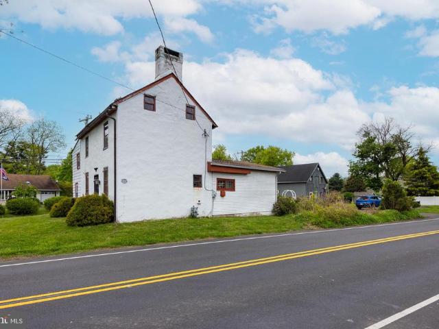 664 Old Lincoln Highway