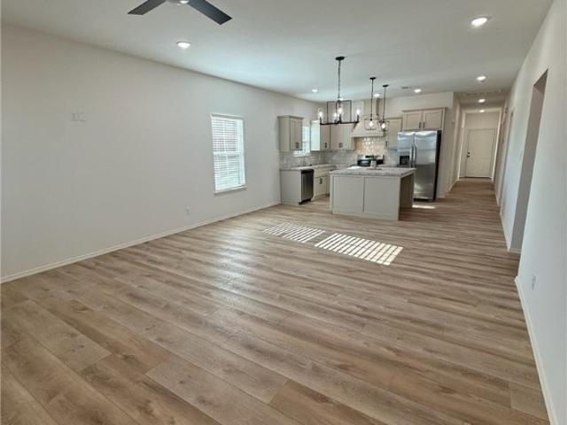 664 Lee Creek Loop