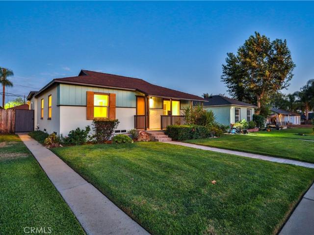 664 N 8th Avenue