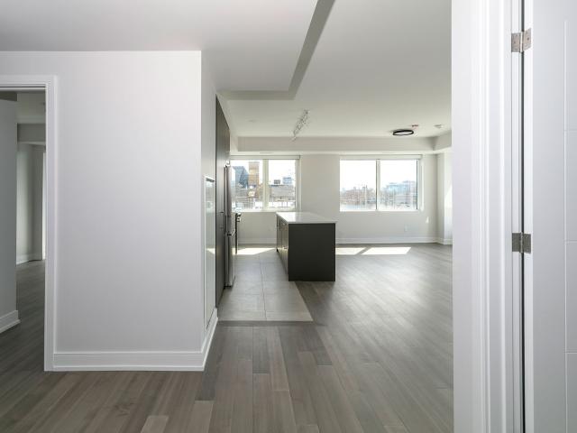 664 Spadina Avenue 664 Spadina Avenue 3 Bedrooms Apartment for Rent