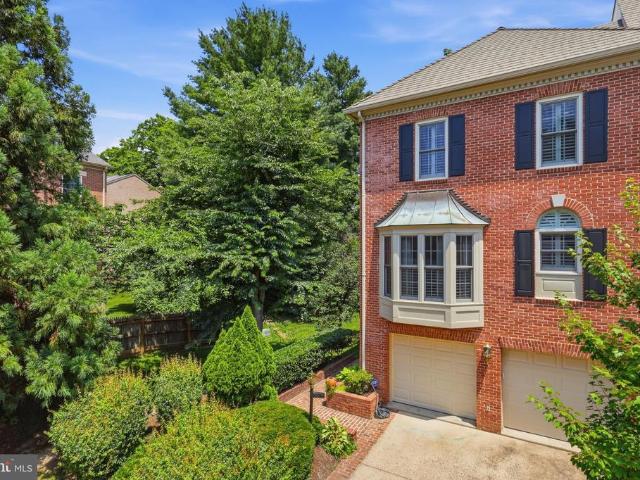 6656 Hampton Park Court