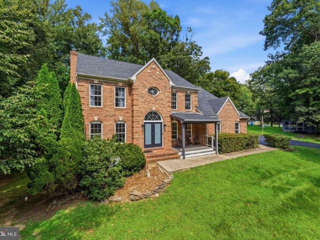 6658 Fox Den Road