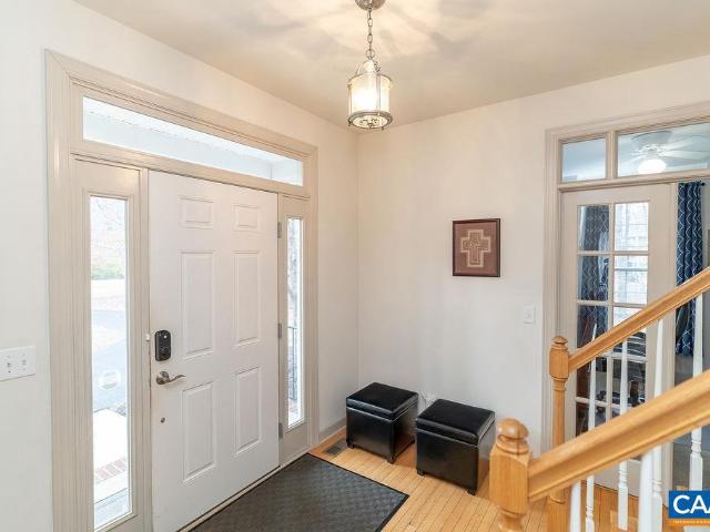 665 Fox Hollow Ln, Palmyra, VA 22963 | MLS #673711